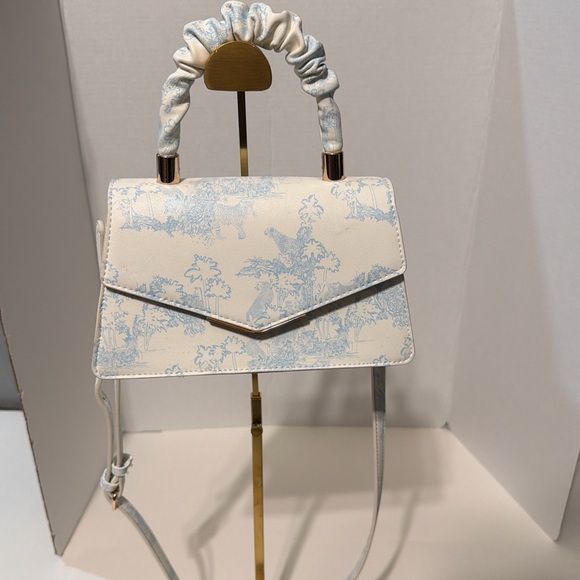 Aldo Elegant White & Light Blue jungle animal Crossbody Bag with scrunch handle - Picture 5 of 10